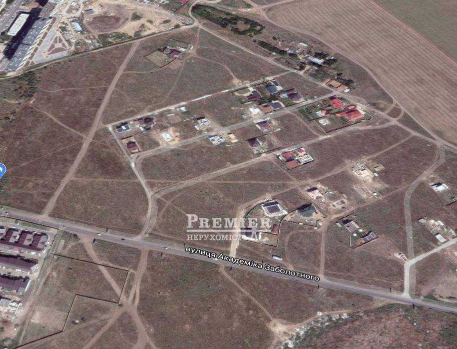 Продам земельну ділянку в Лісках