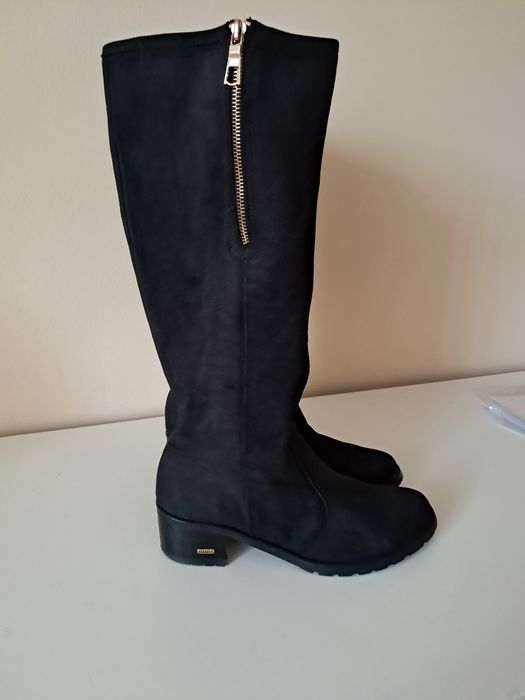 Чобітки,сапожки замшеві 37р.