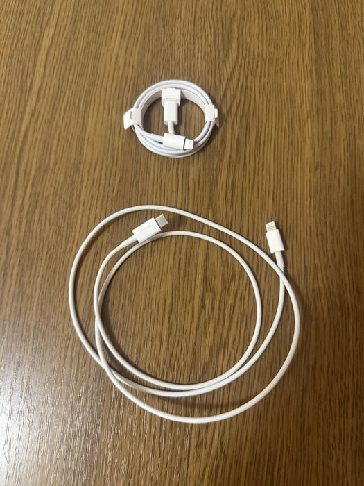 Кабель Apple USB-C to Lightning 1m