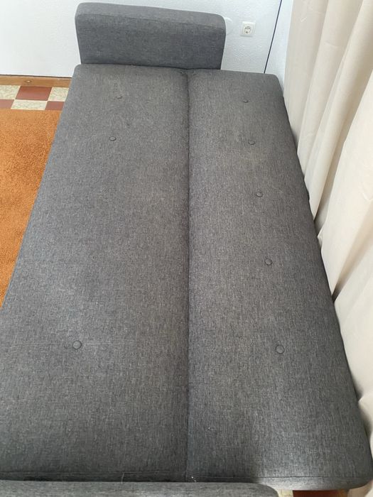 Sofa cama cinzento