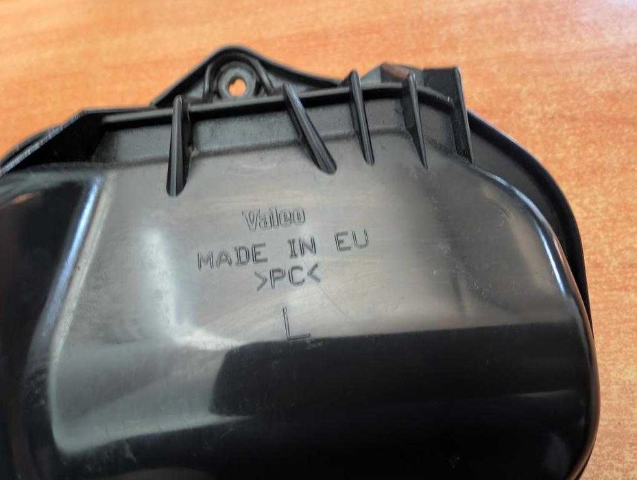 Dekielek lampy lewej xenon bixenon Opel Vectra C Signum lift