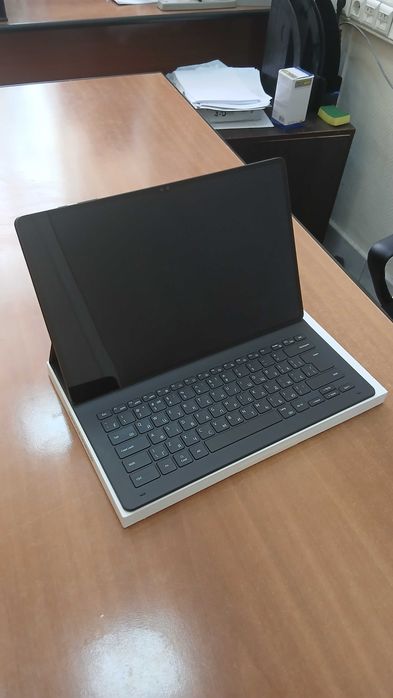 Samsung Galaxy Tab S9 Ultra 16/1TB +  Samsung Book Cover Keyboard Slim