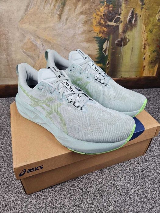 ASICS Novablast 5 niebieskie buty do biegania męskie r. 49