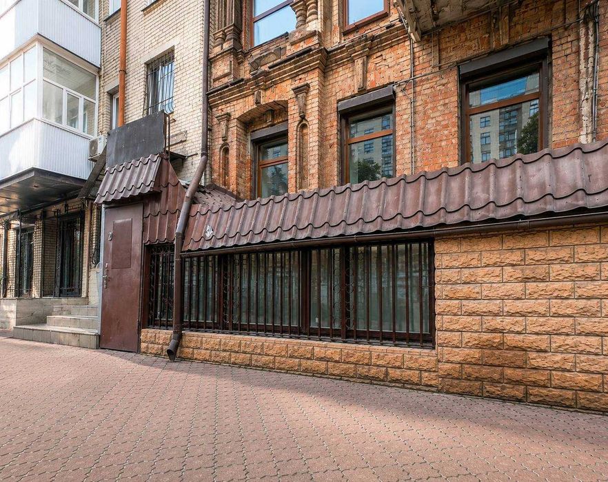 Фасадне ПРИМІЩЕННЯ ЦЕНТР 110 м² Окремий вхід МЕНОРА 5 КАБІНЕТІВ 16 кВт