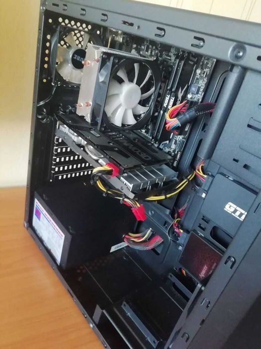 Продам системний блок RTX 2060 SUPER 8Гб