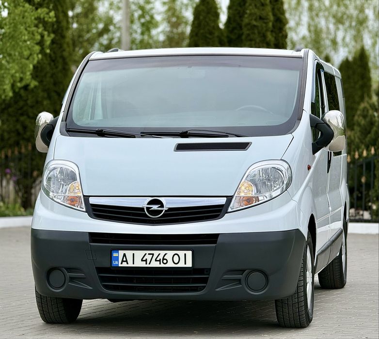 Opel Vivaro Пасажир!!! Ідеальний Стан 2.0 Двигун Авто Не ФАРБОВАНЕ!!! 1 Власник Рідний Пробіг 261 Тис.км