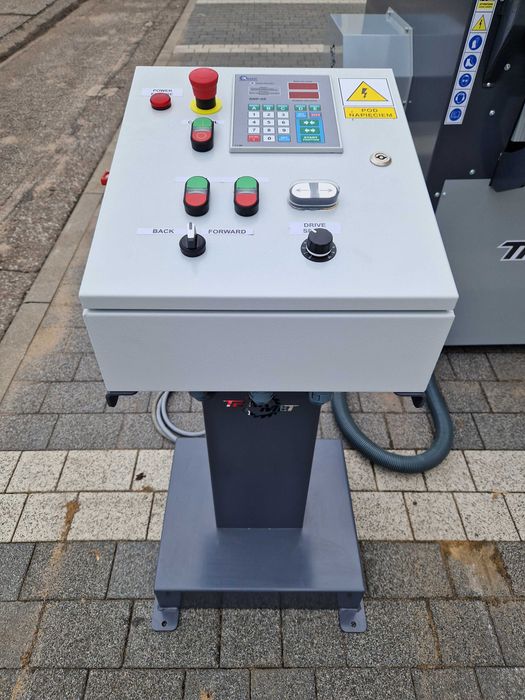 Obrzynarka do desek 2 4 tarczowa CE nowa Producent TRAK-MET