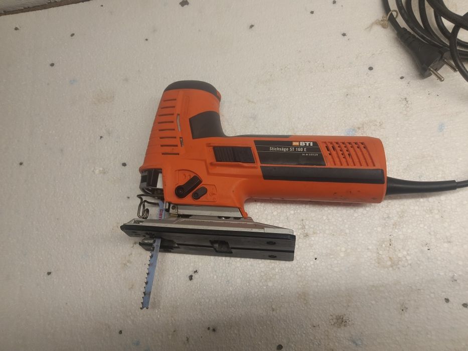 Wyrzynarka BTI ST160-E