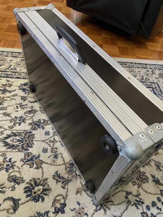 LINE 6 POD HD 500 + Hard case thon profissional