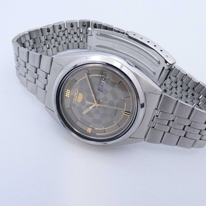 Piękne SEIKO 5 Automatic z 1993r Sachownica