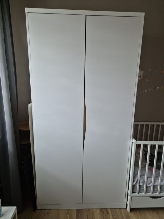 Komplet szafa i komoda