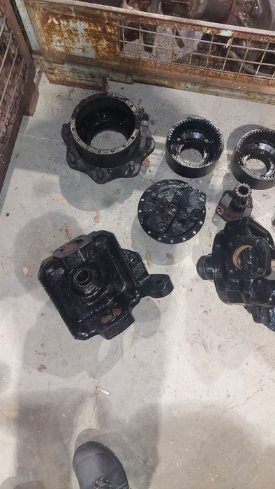 massey ferguson  6130 czesci  mostu comaxel