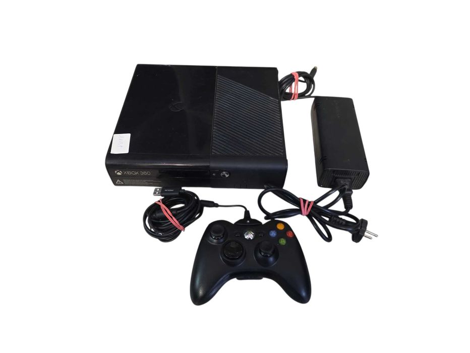Konsola Xbox 360 E 250GB