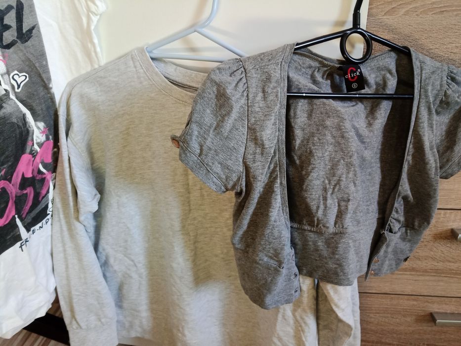 Zestaw bluz rozm  S t-shirt