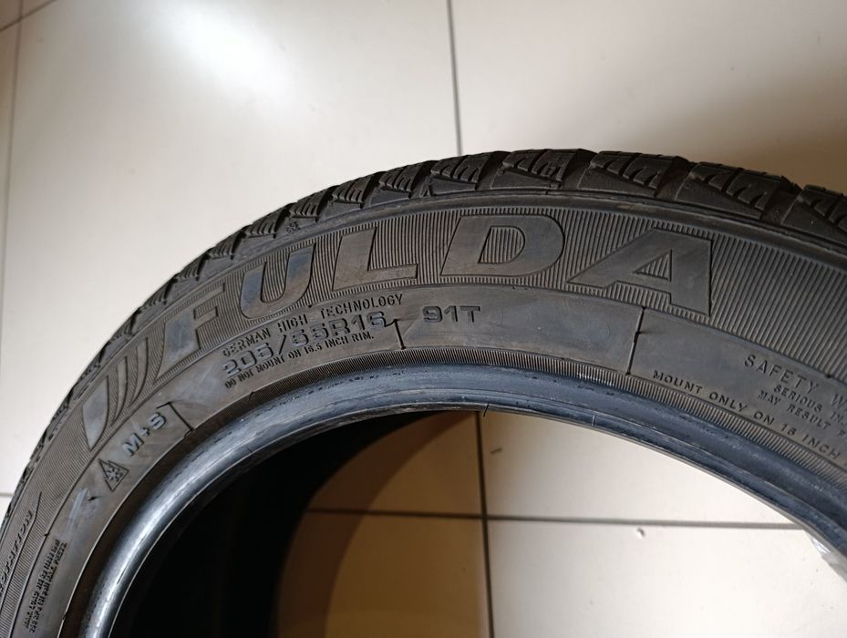 Комплект шин б/у 205/55R16 91T Fulda Montero 3