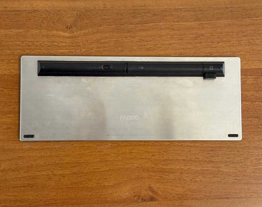 Бездротова клавіатура Rapoo E9050