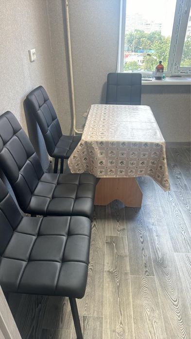 Сдам комнату в трехкомнатной квартире Закревського 27/2