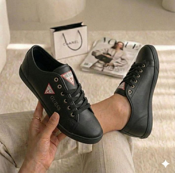Buty Damskie Białe / Czarne 36-41