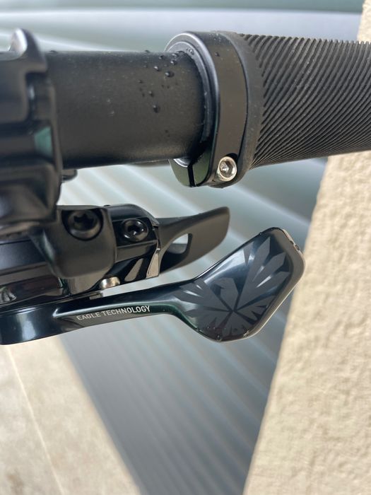 Specialized turbo levo eléctrica, Para venda ou troca por carinha 3 lugares.