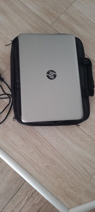 Slim HP  i3 ssd 8 gb ram +dowóz