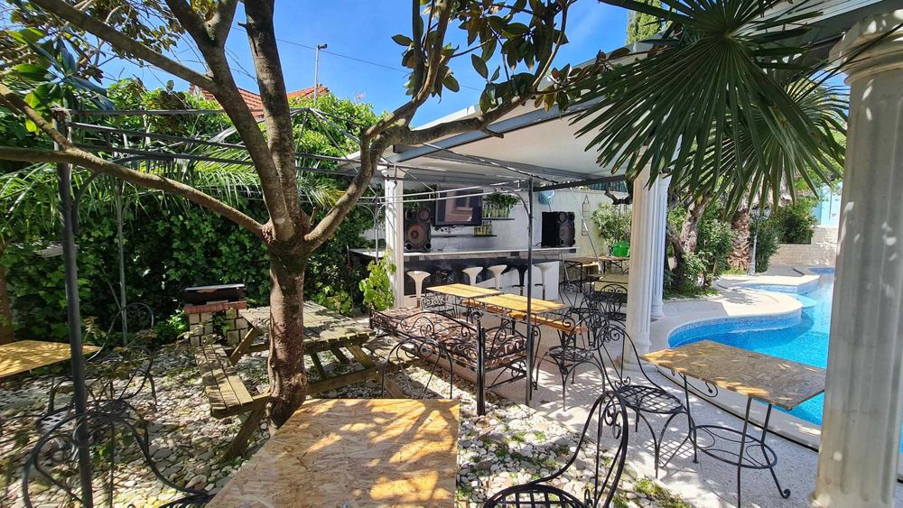 4 Room Superior Residence at Luxury Villa