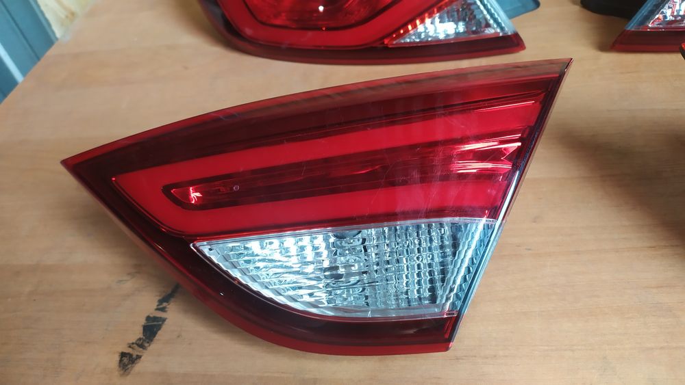 Задние стопы Chrysler 200 15-