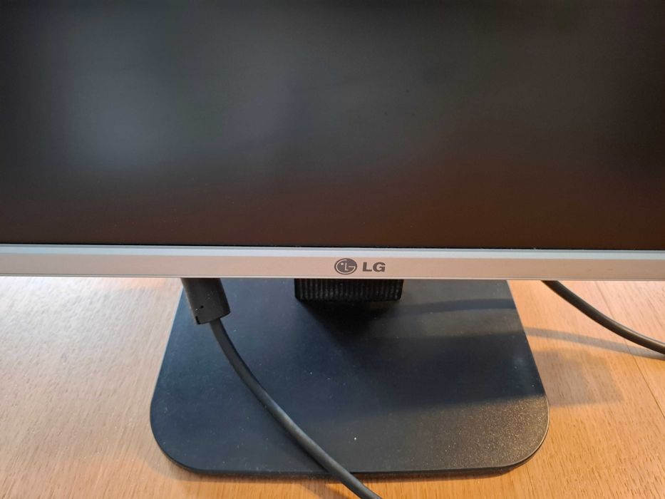 Monitor LG Flatron L192WS-SN