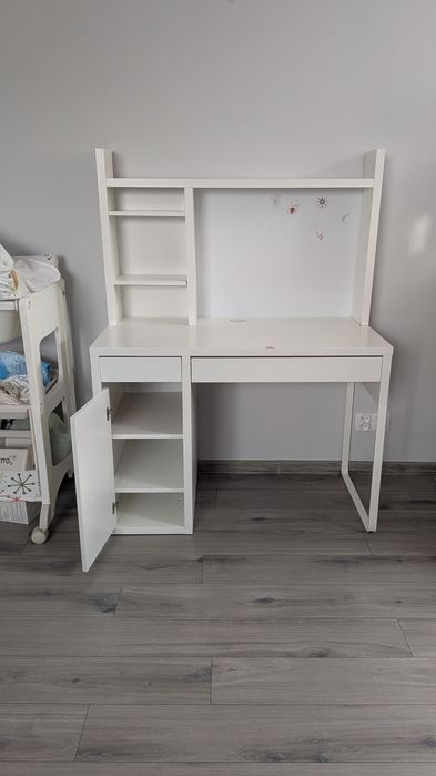 IKEA MICKE Biurko z nadstawką biały 105x50 cm