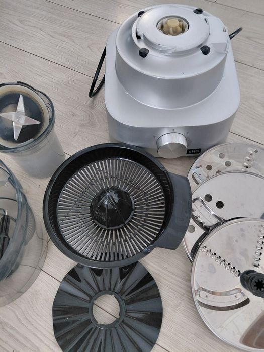 Robot kuchenny  SHG 2020