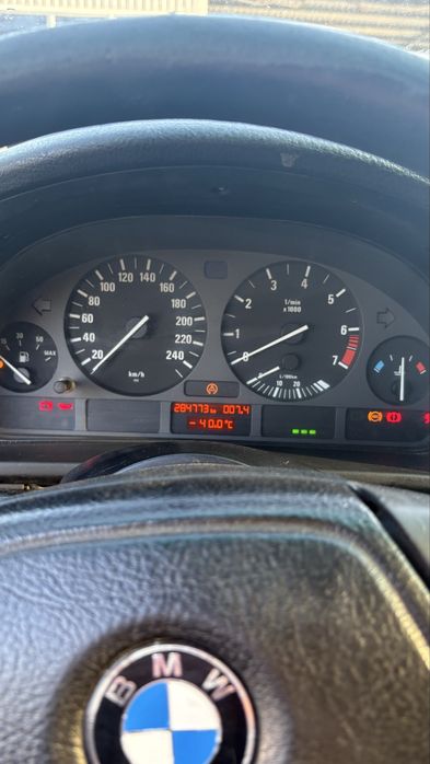 Bmw e39 2.0 бензин