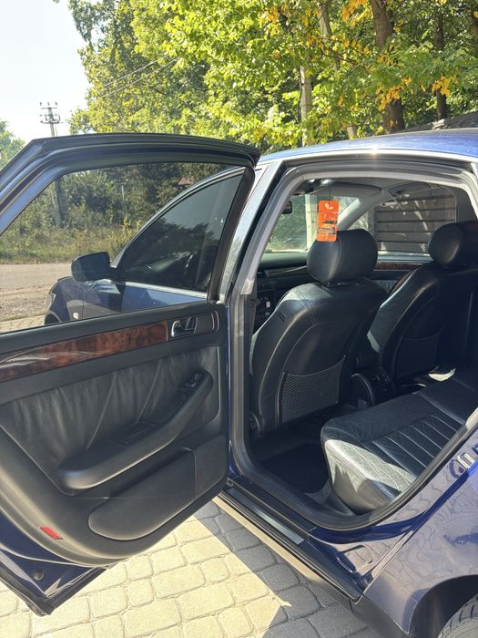 Ауді а6с5 2.4 газ бензин