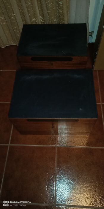 São duas caixas mas posso vender á unidade