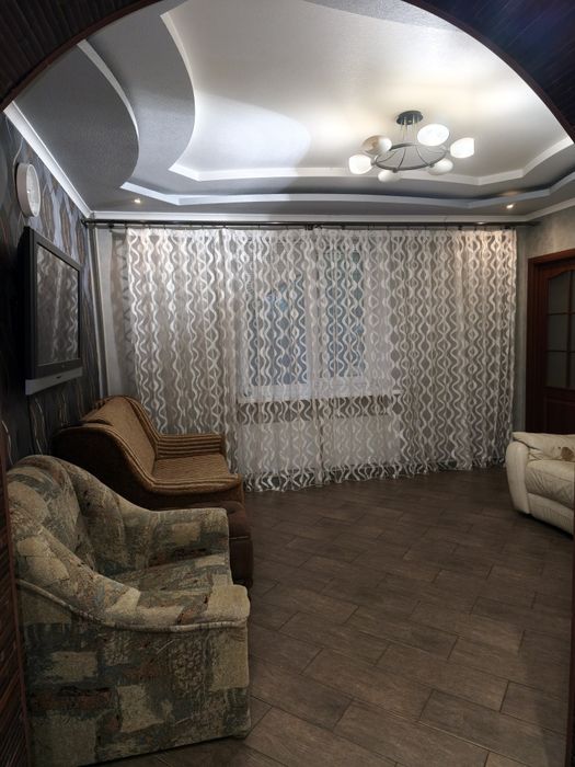 Оренда 3 кім квартира  центр, вокзали. 9 місць. Подобово/потижнево. Безнал, звітні документи