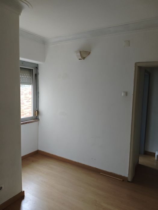 Alugo T1 Lisboa centro /house T1 to rent center