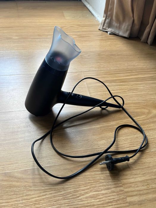 Philips Hair Blow Dryer – 2100W