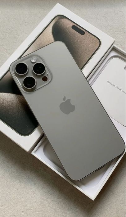 iPhone 15 Pro Max 256GB – Titanium Natural