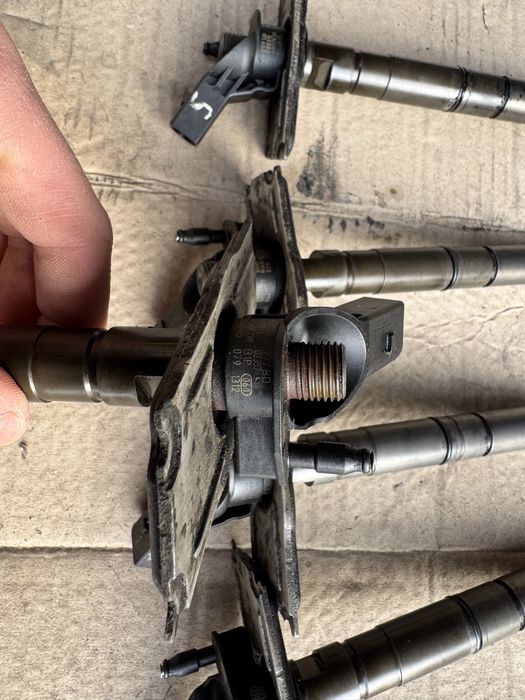 Форсунка 0445115 audi a6c6 30tdi