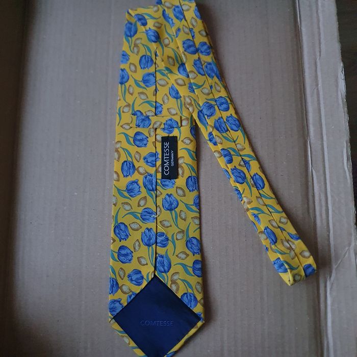 Krawat męski w kwiaty Comtesse Niemcy(k-5)OK