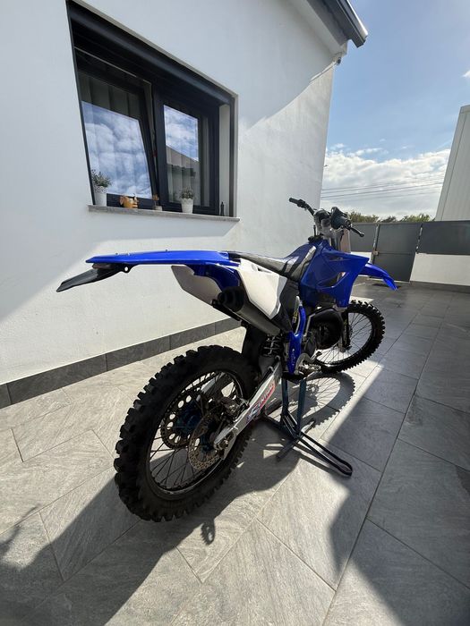 Yamaha YZ 125 matrículada