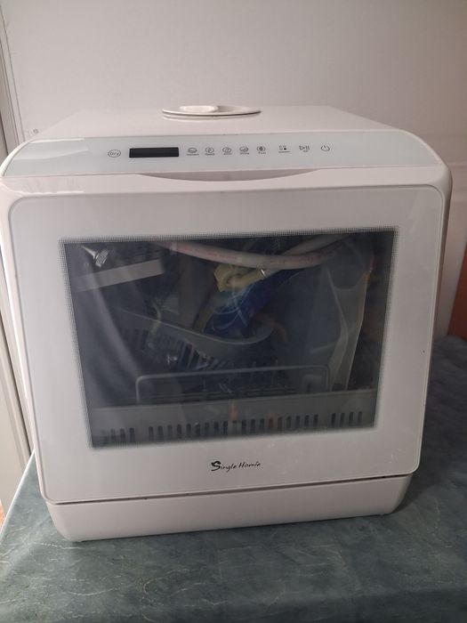 Máquina lavar louça de bancada