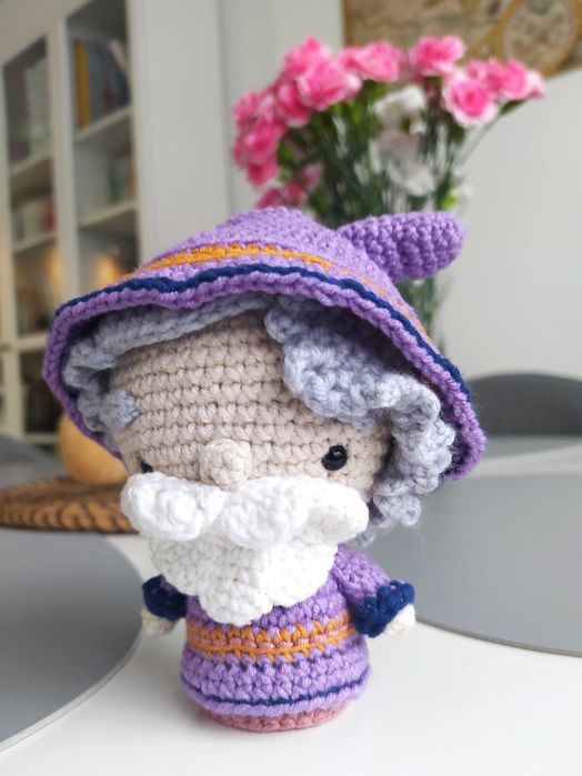 ręcznie robiona maskotka -figurka czarodziej- prezent handmade