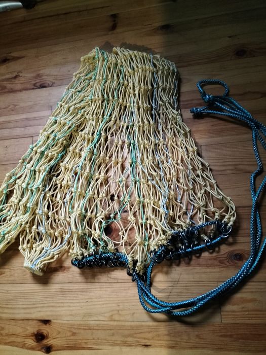 Рептух, сітка для сіна, повільна годівниця