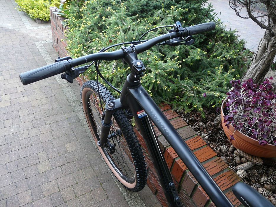 Rower crossowy BULLS Sharptail 3 , 27,5"/51 Germany -nowiutki