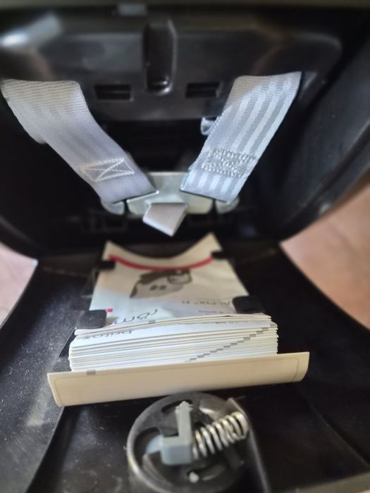 Britax Römer Dualfix ISOFIX 360°