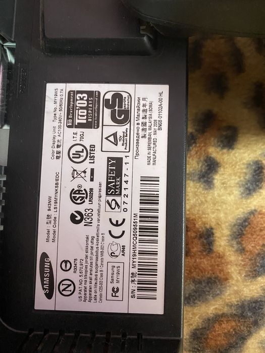 Монітор Samsung 19