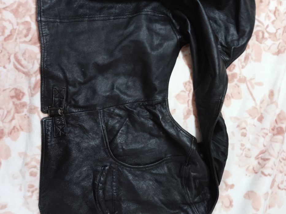 Жилетка мужская кожаная