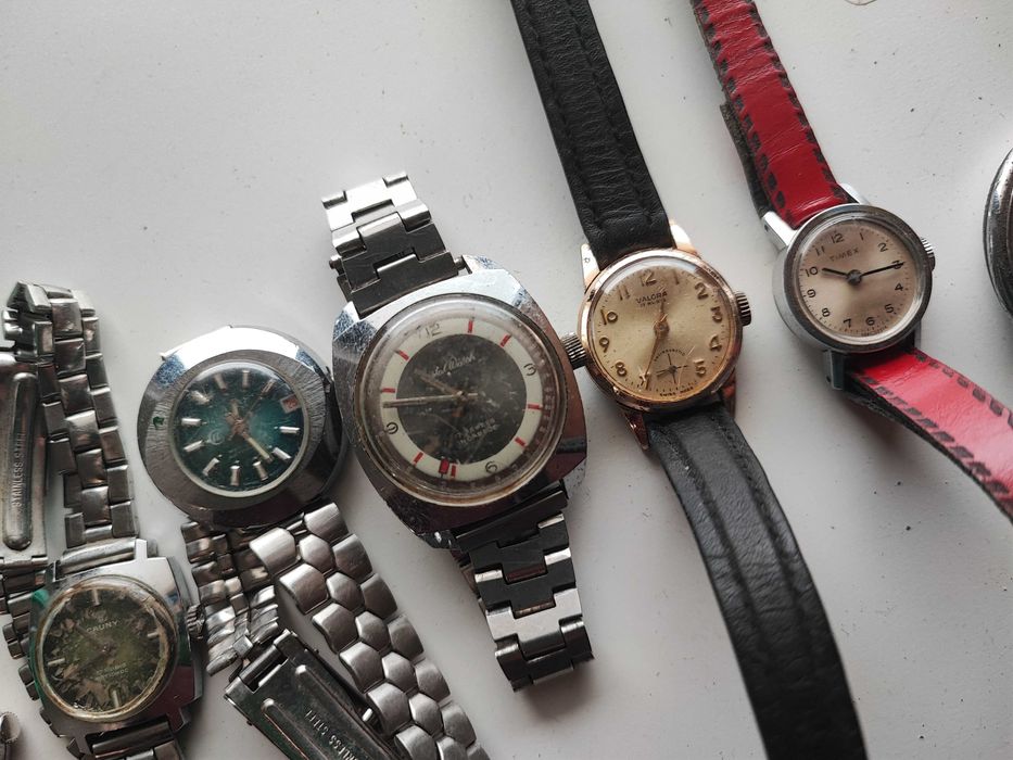 Lote de relógios para peças ou reparação