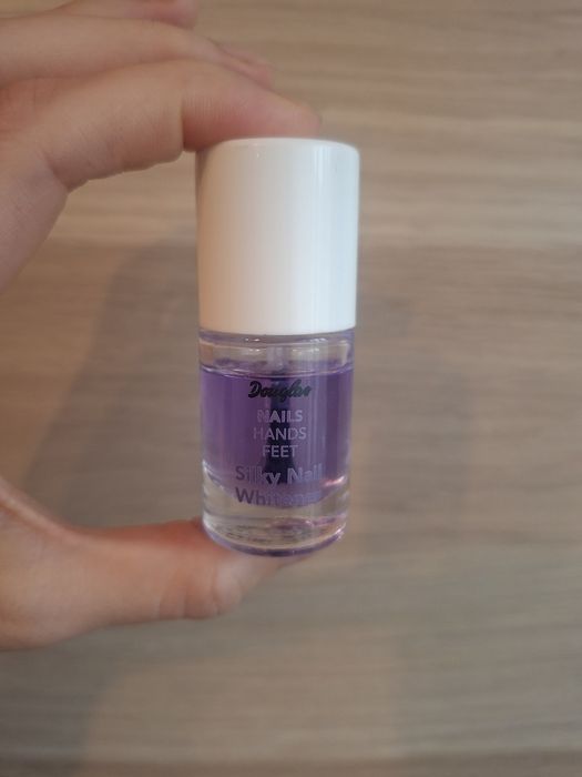 Douglas silky nail whitener do paznokci