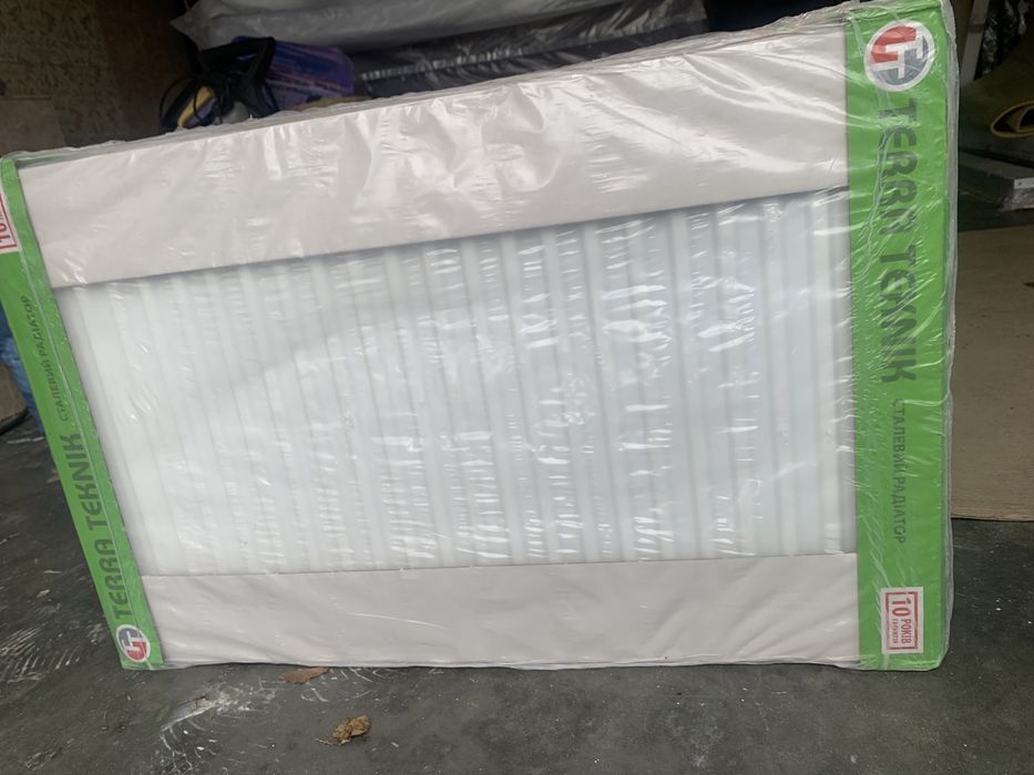 Радіатор, батарея 800, 700 ( висота 500)