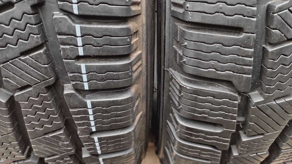 шини 215/70R15C Michelin 10мм. 2025р.